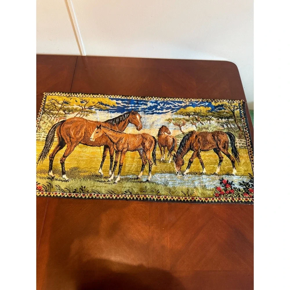 Vintage Velvet Horse Tapestry Wall Hanging Rug Equestrian‎ Scene
